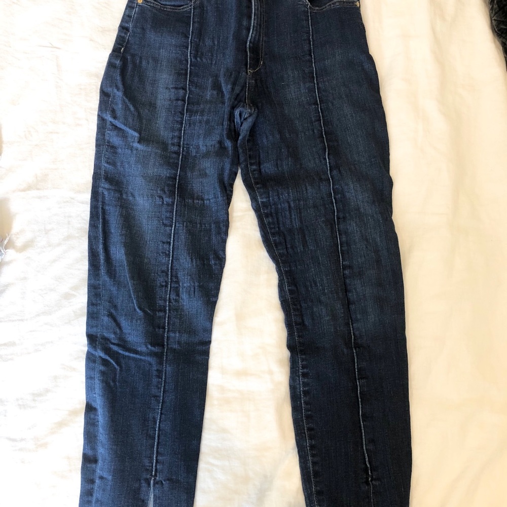 Joe’s Jeans Charlie Skinny Ankle